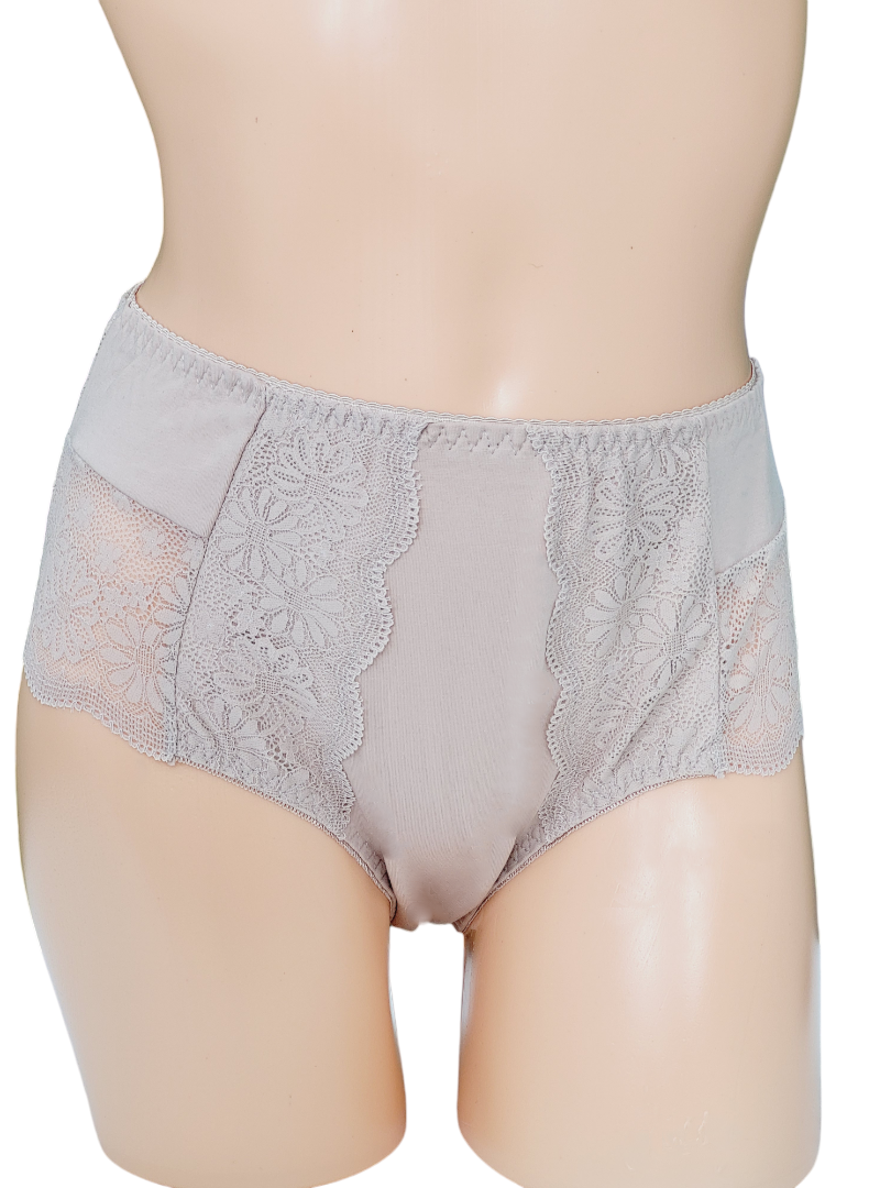 Majtki Damskie Jednokolorowe z Koronką – beżowe