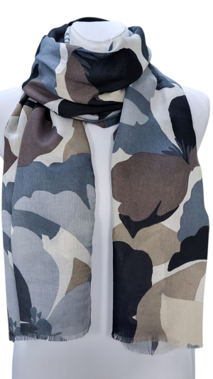 Szal damski w kwiaty szaro-niebieski 86×180 cm